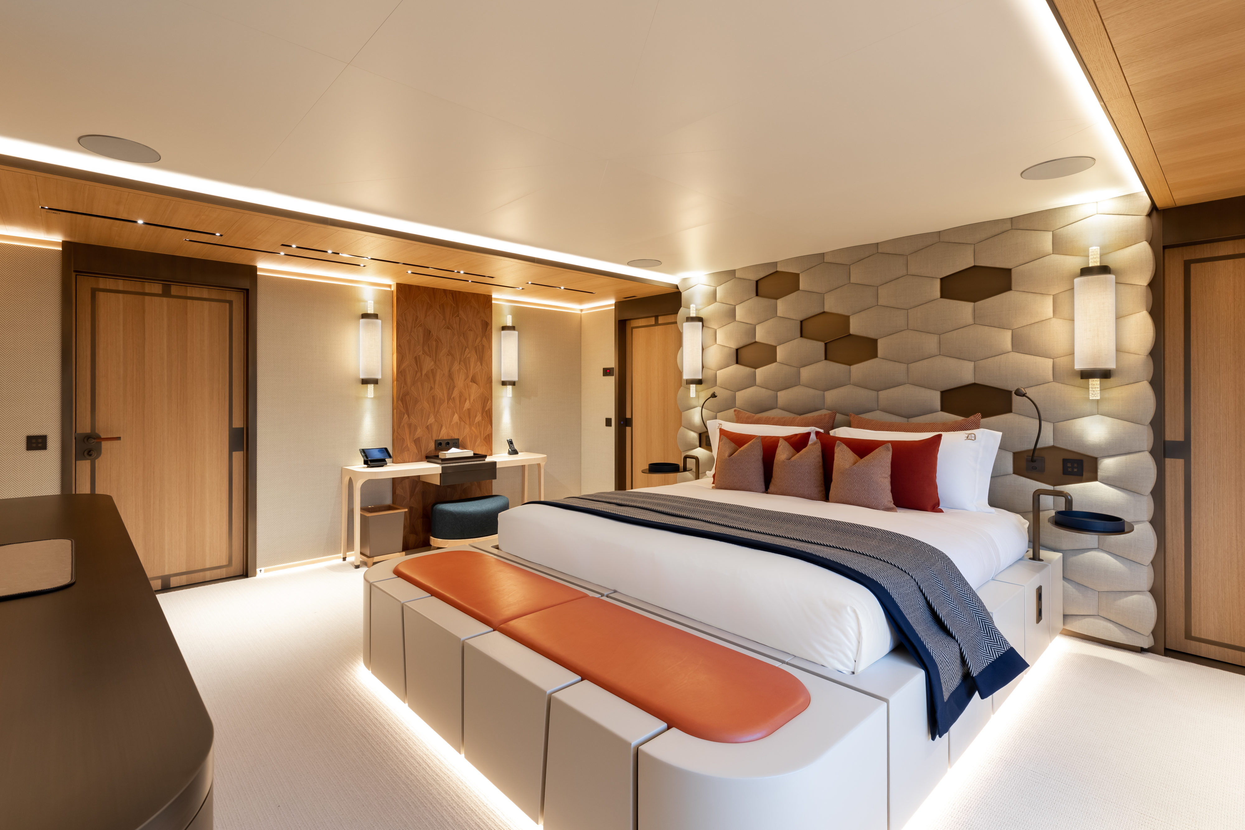 Interior - 27/46