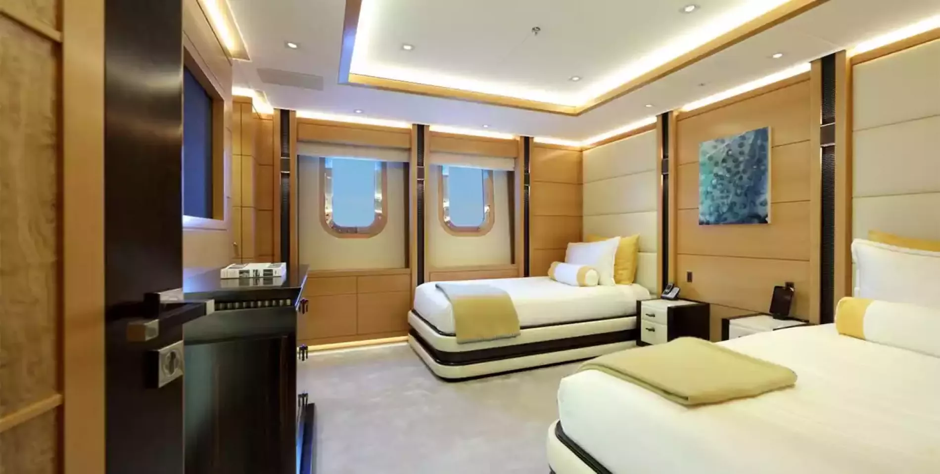 Interior - 19/33