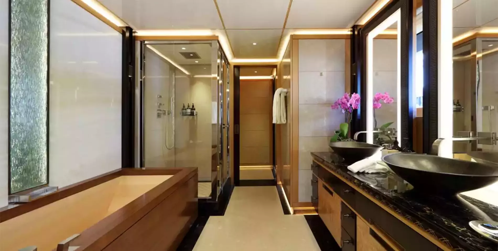 Interior - 21/33