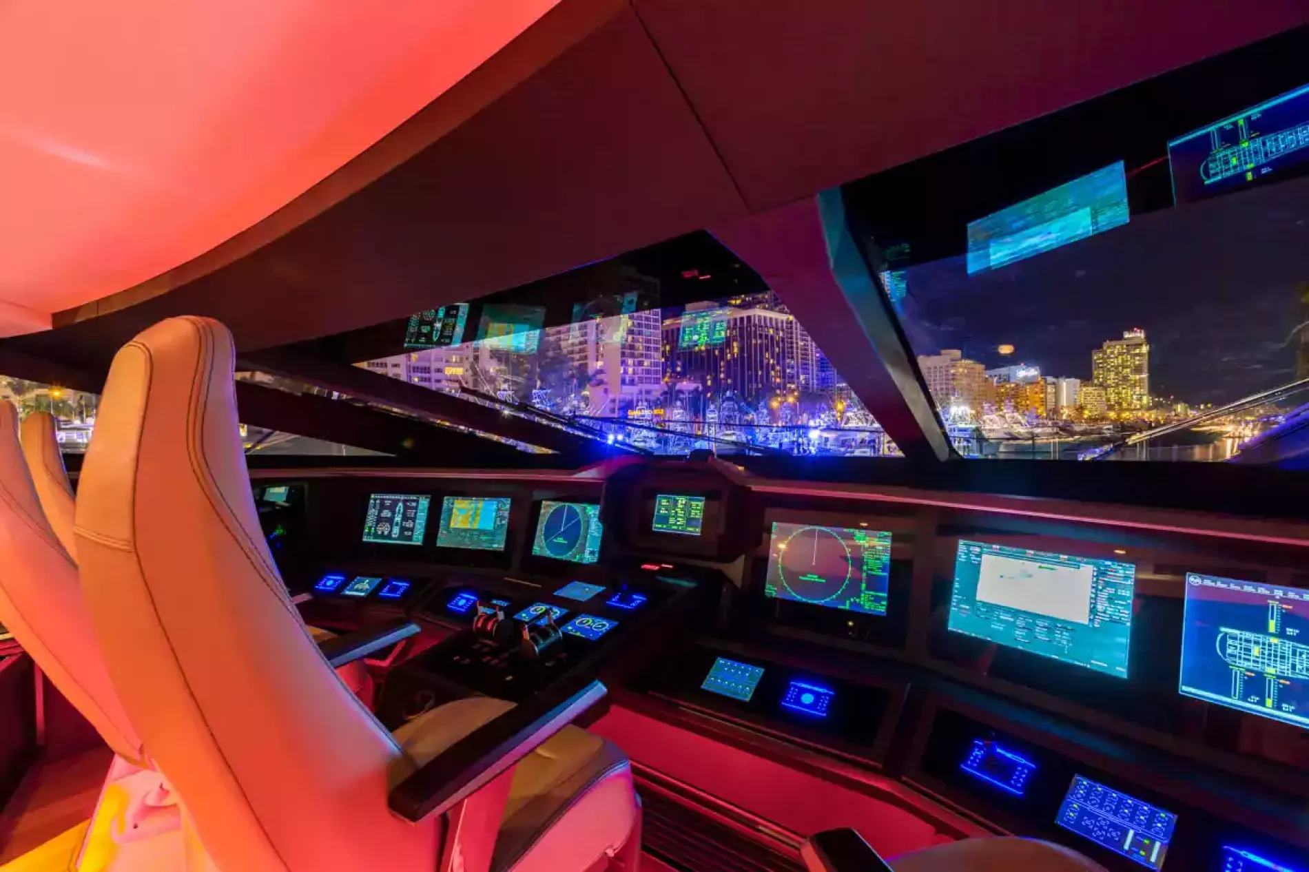 Interior - 30/32
