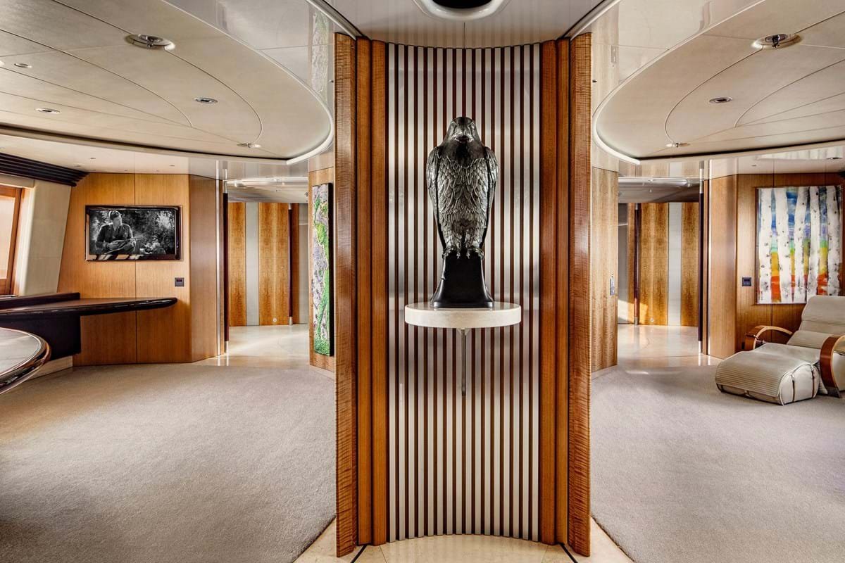 Interior - 26/38