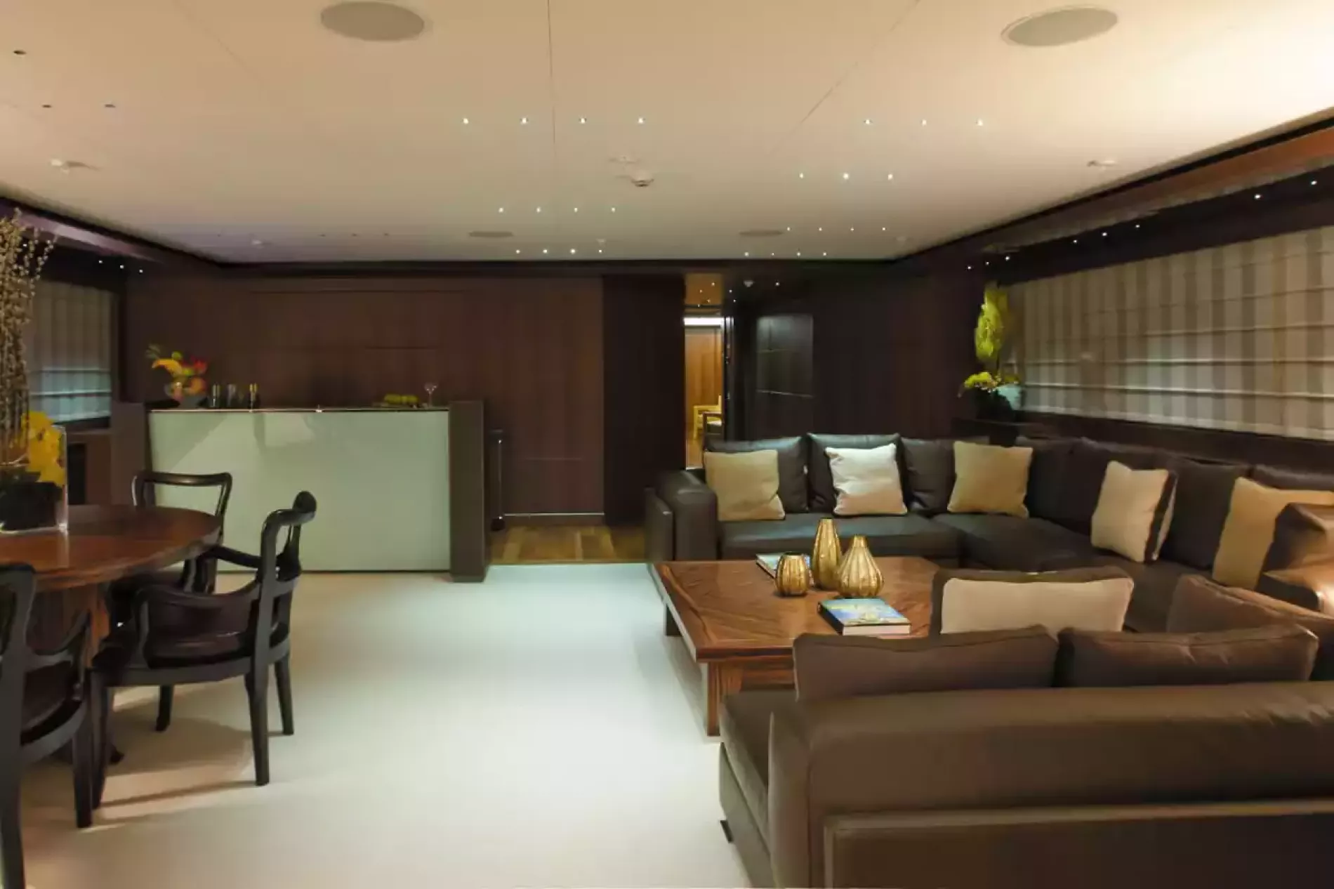 Interior - 5/34