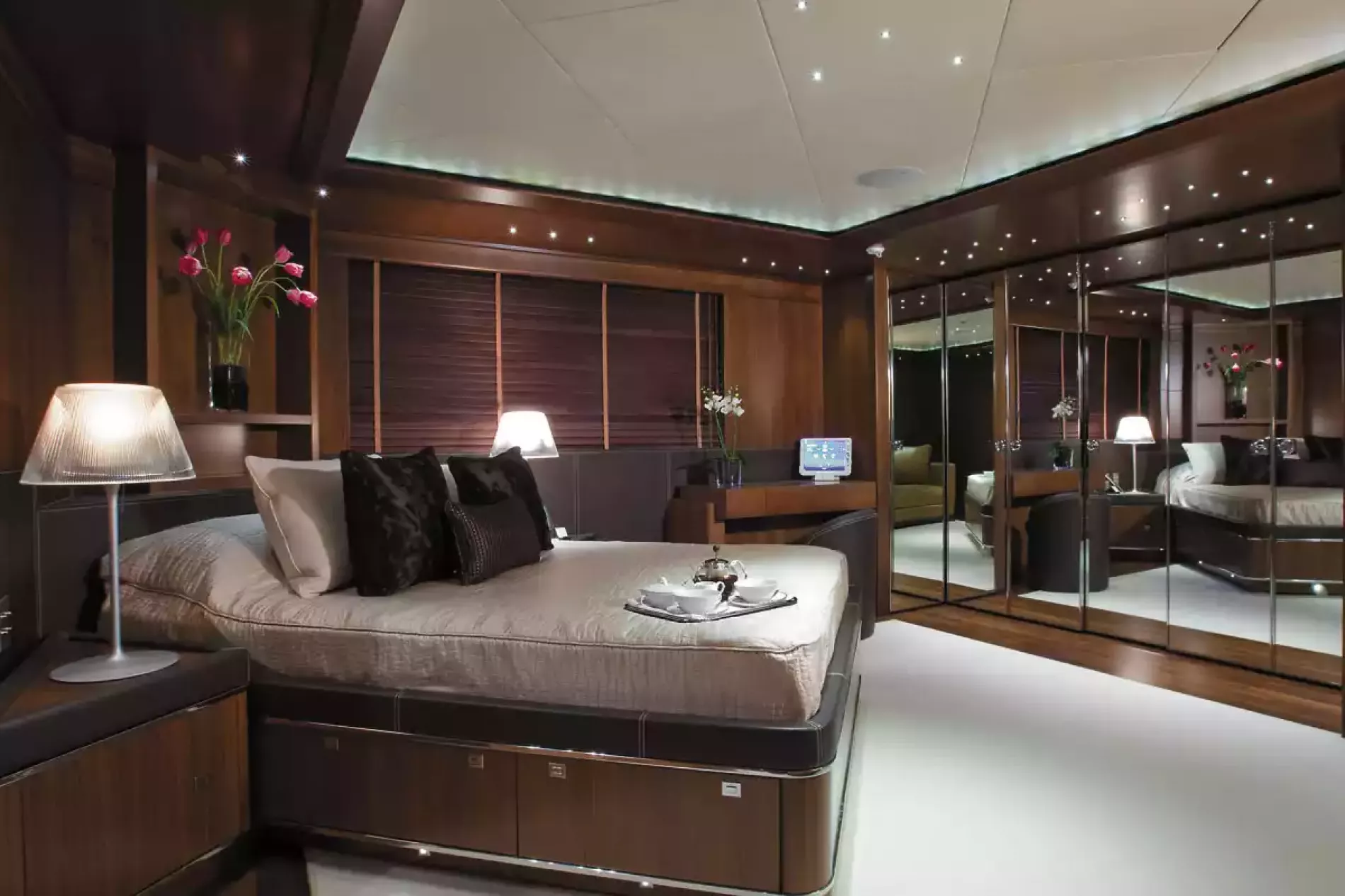 Interior - 18/34