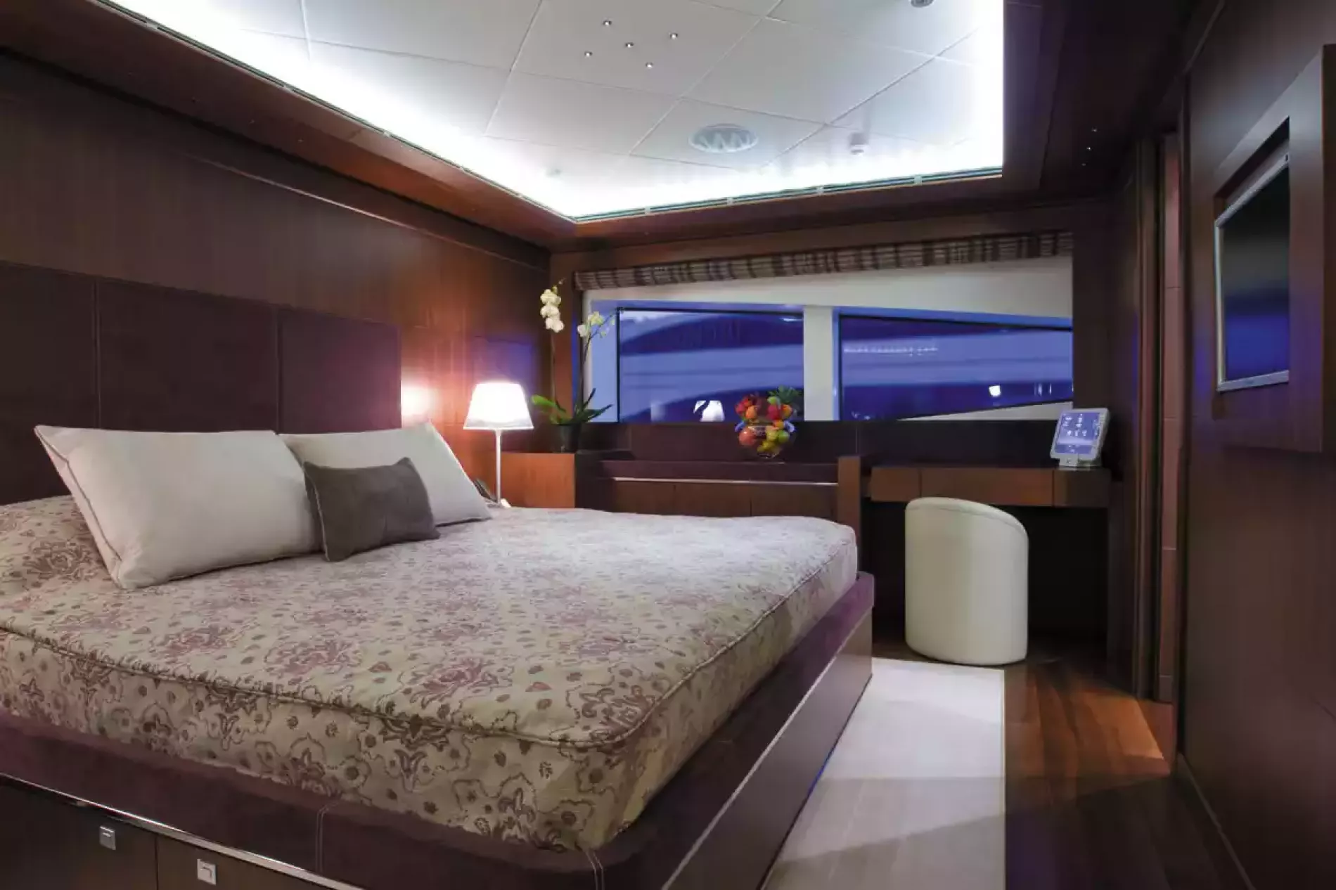 Interior - 19/34