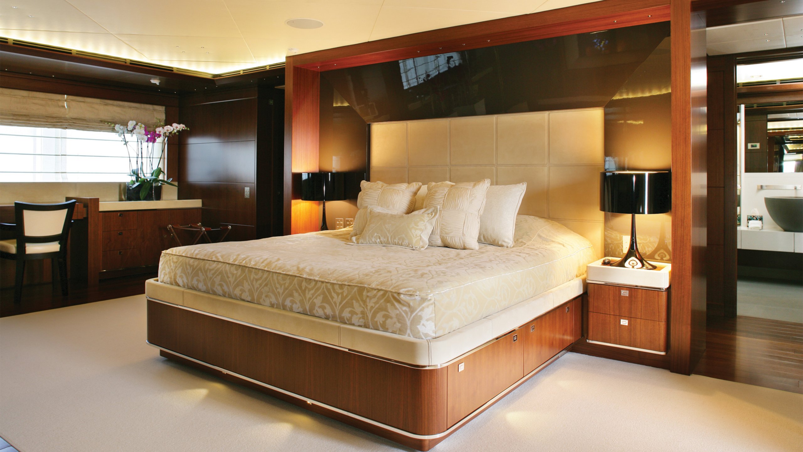 Interior - 20/34