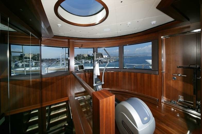 Interior - 28/34