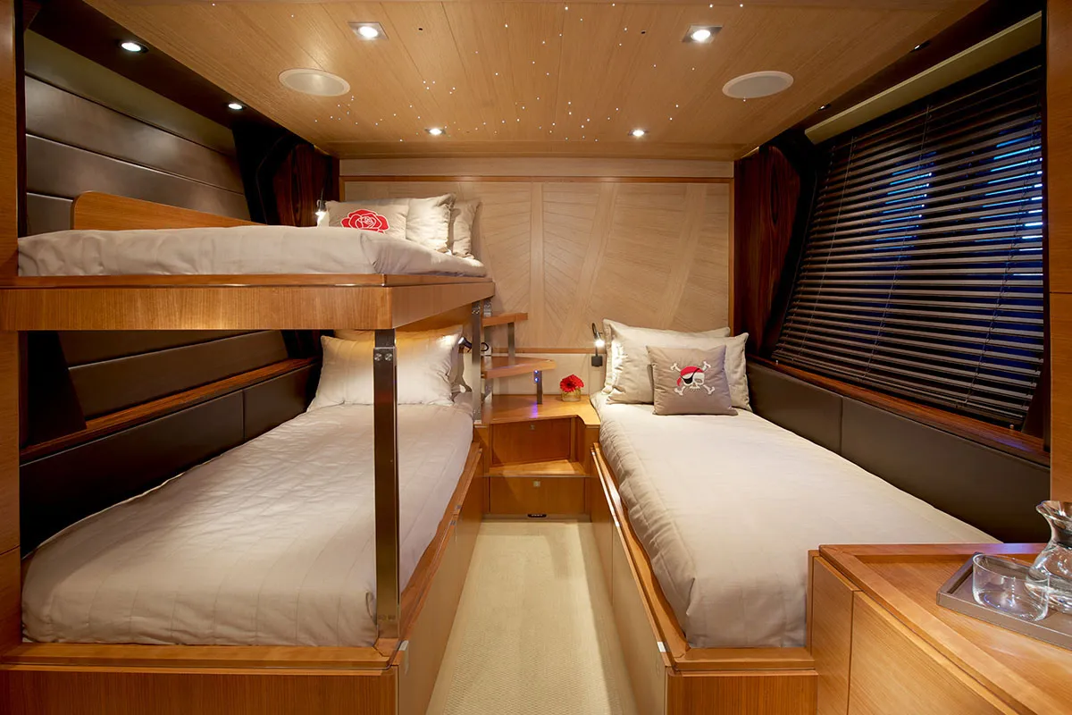 Interior - 13/17