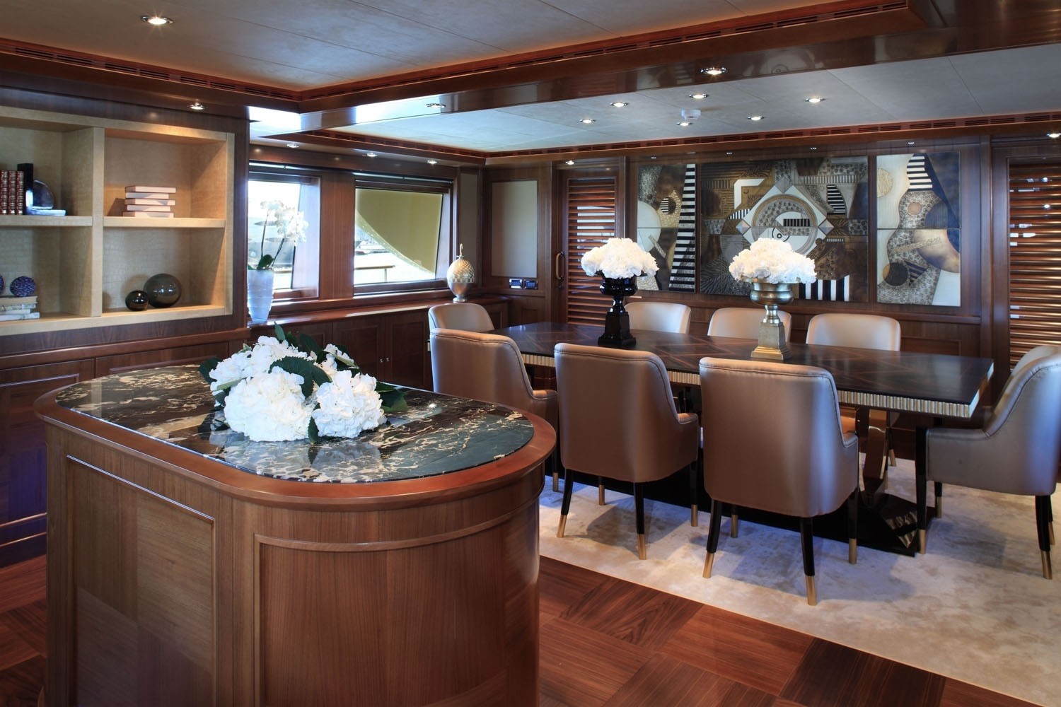 Interior - 2/25