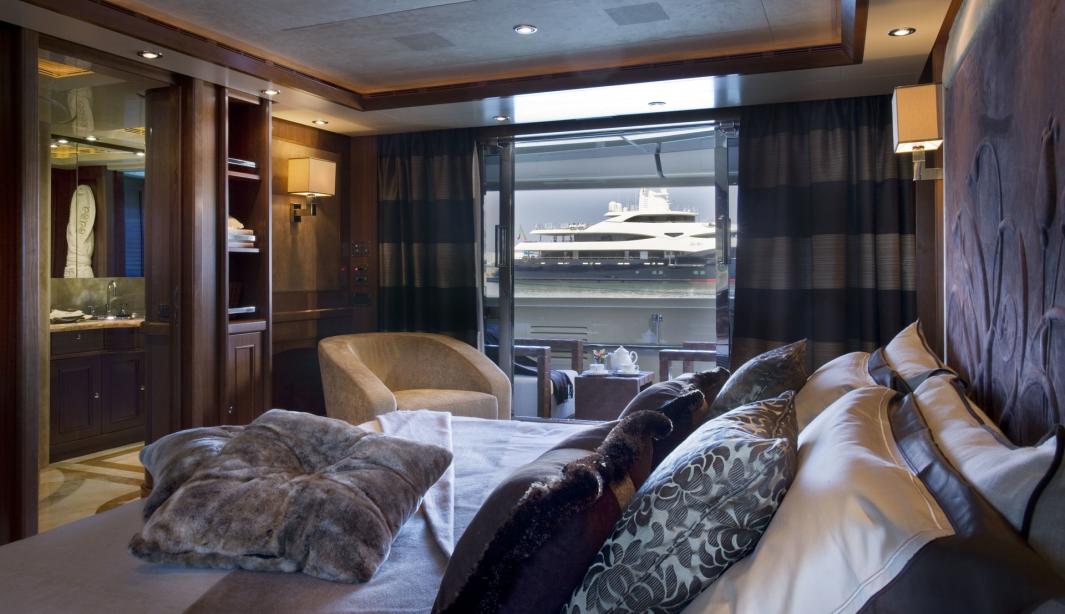 Interior - 19/25