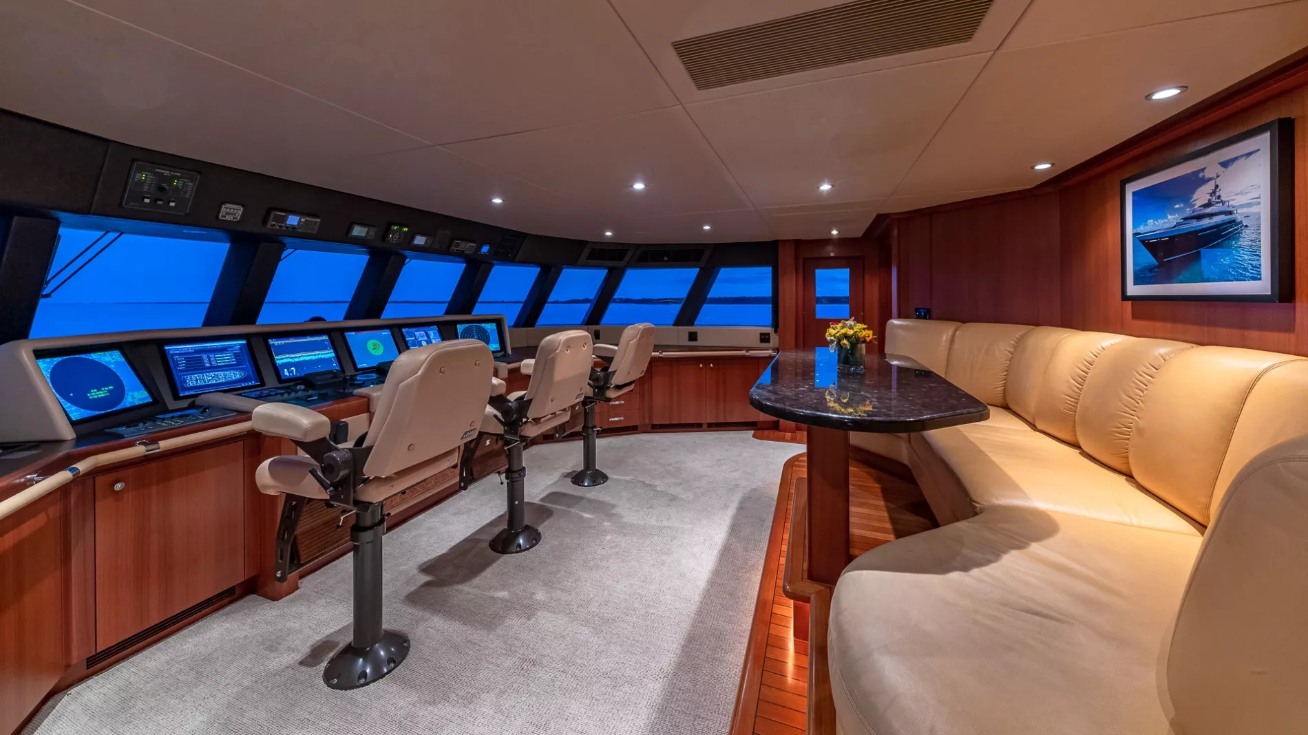 Interior - 20/21