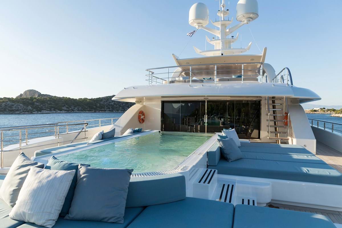 Exterior - 38/55