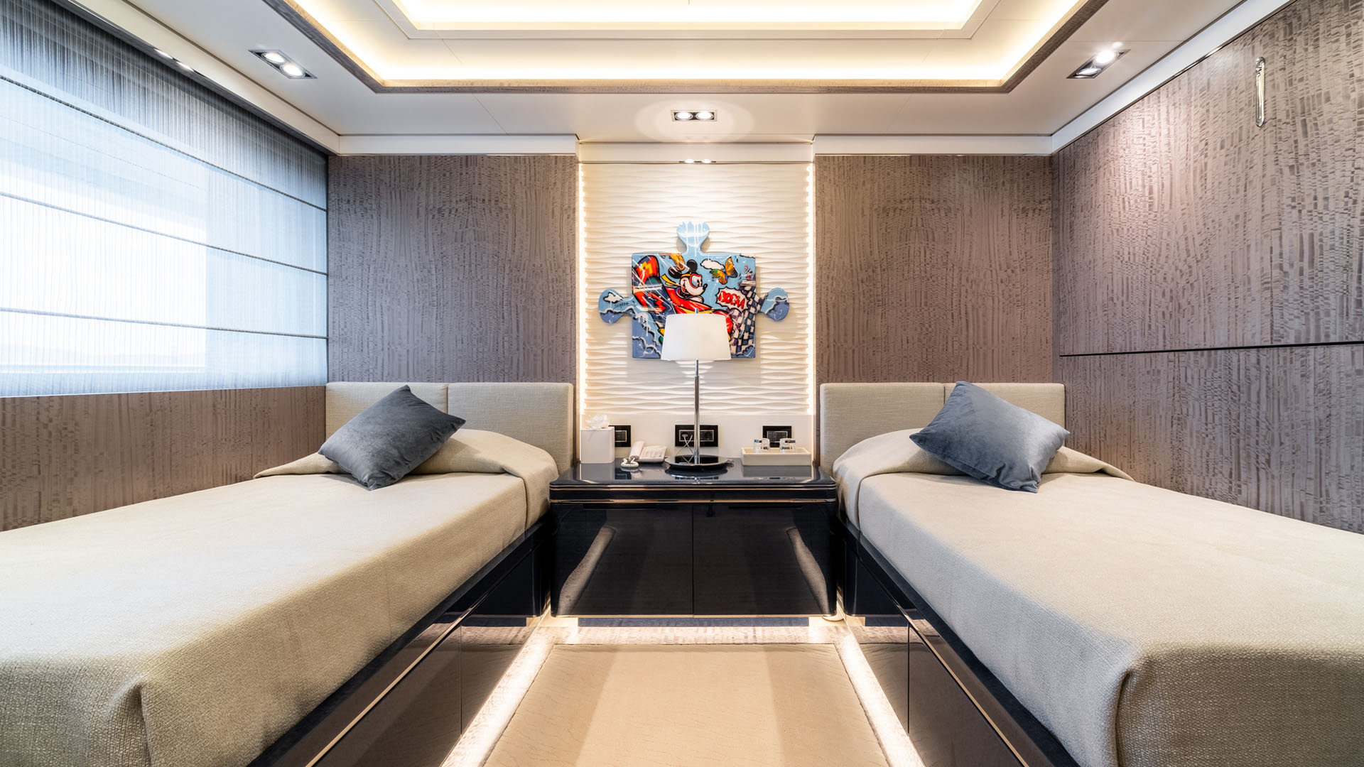 Interior - 32/62