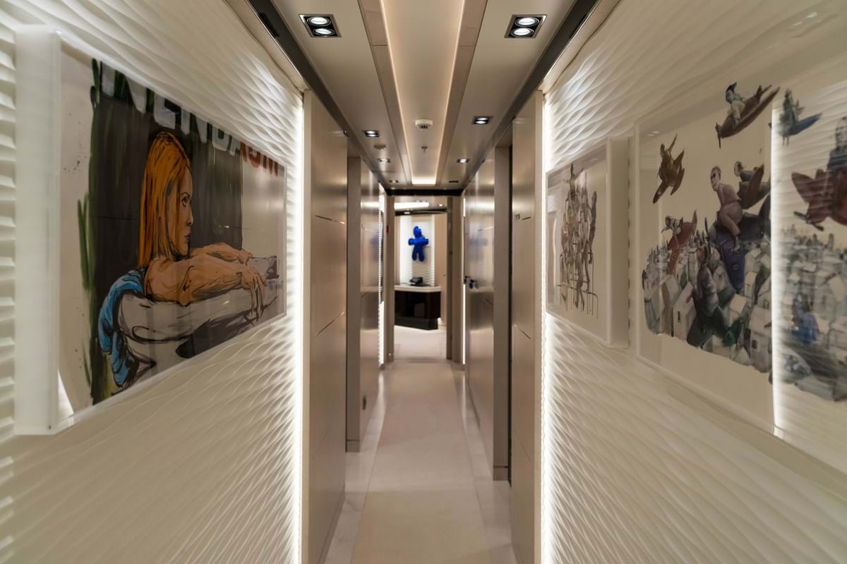 Interior - 57/62