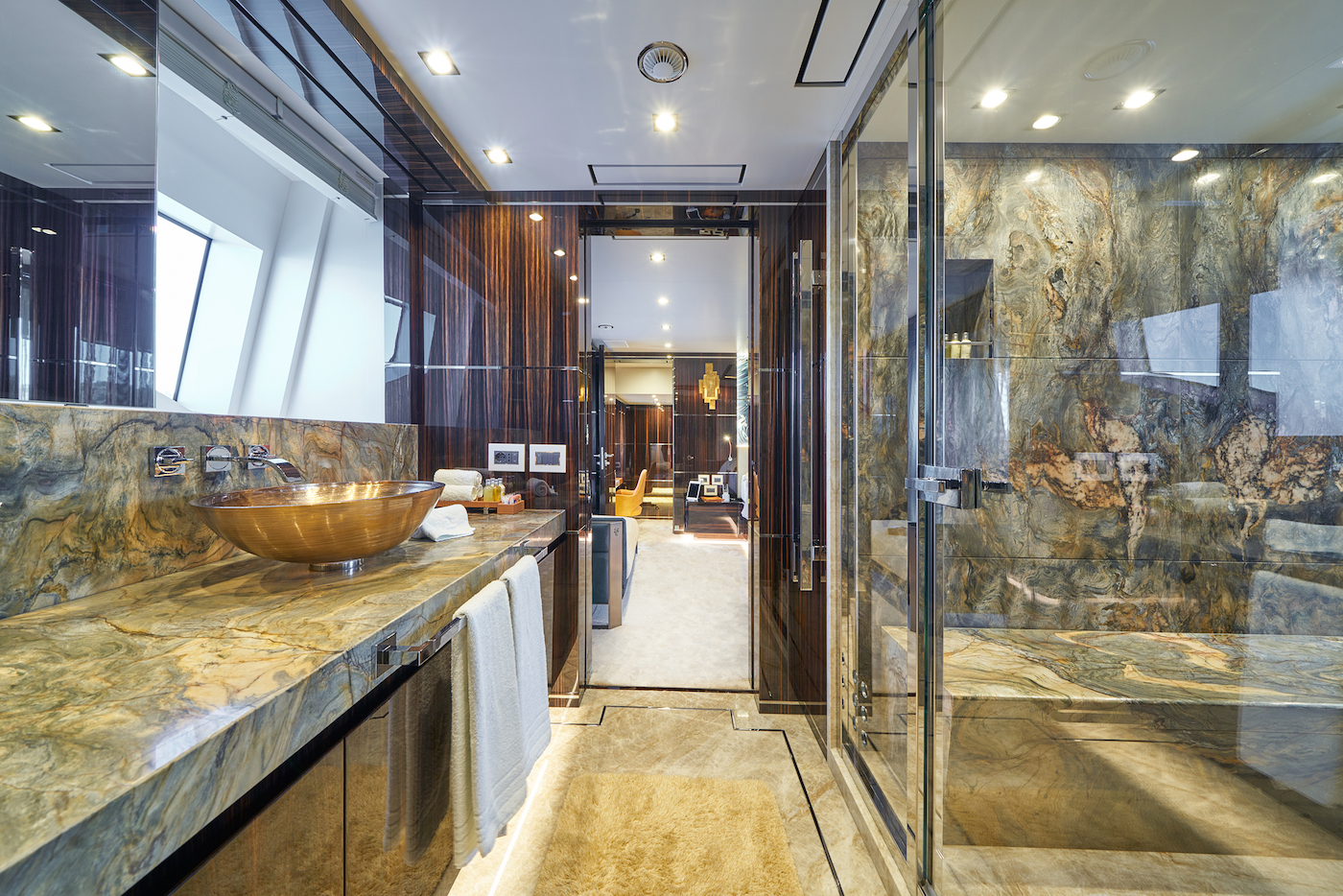 Interior - 29/40