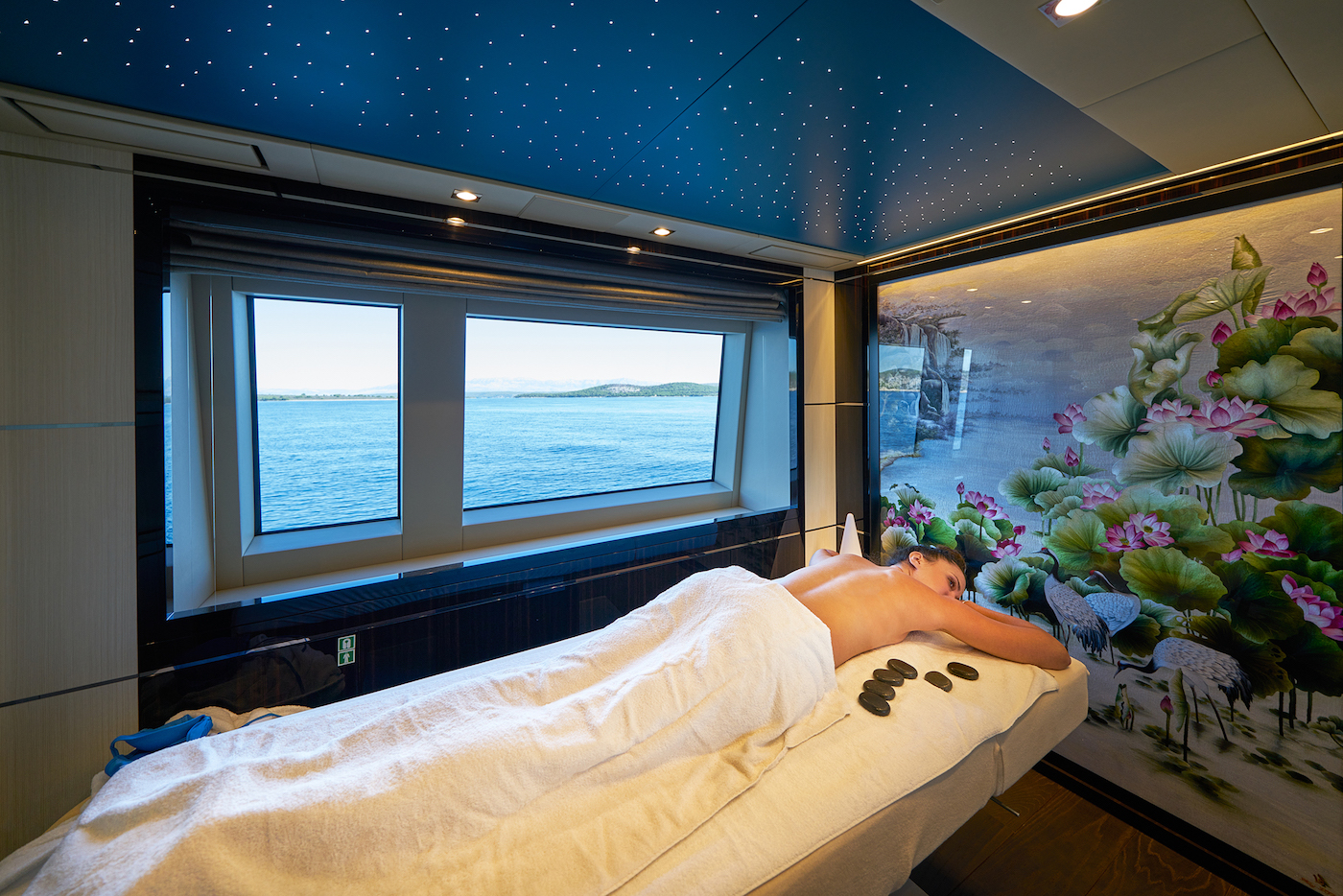 Interior - 34/40