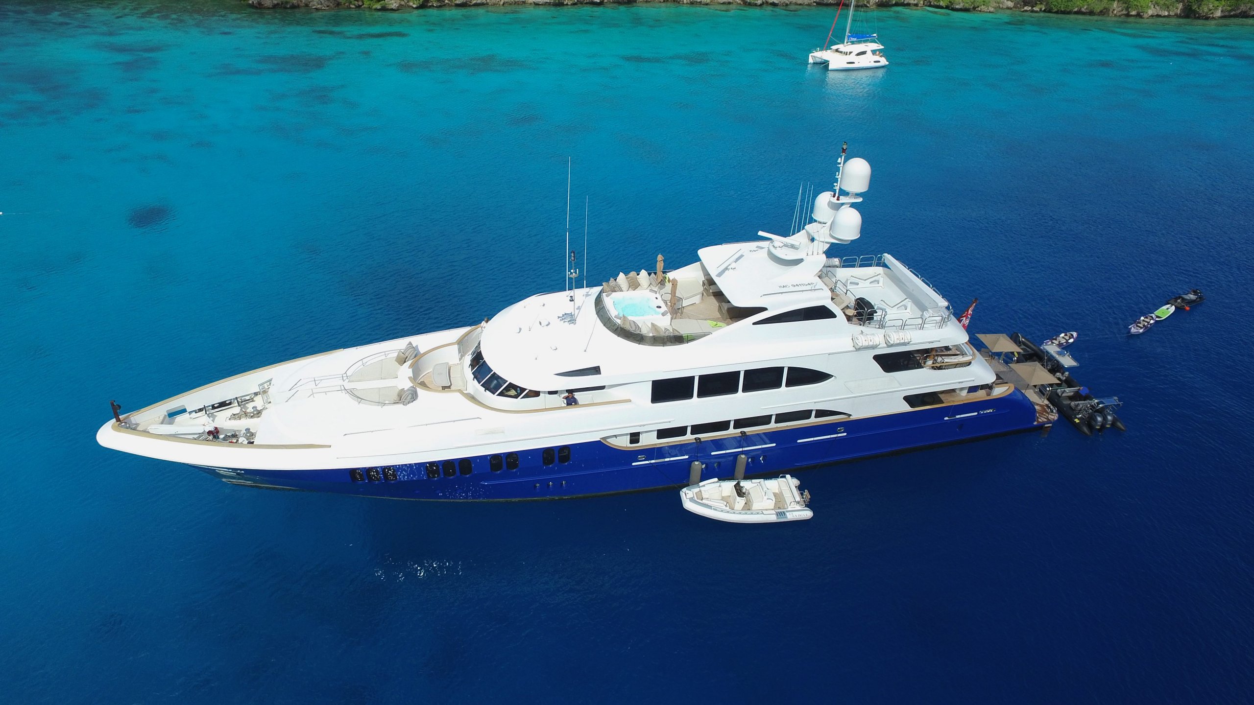Exterior - 0/27