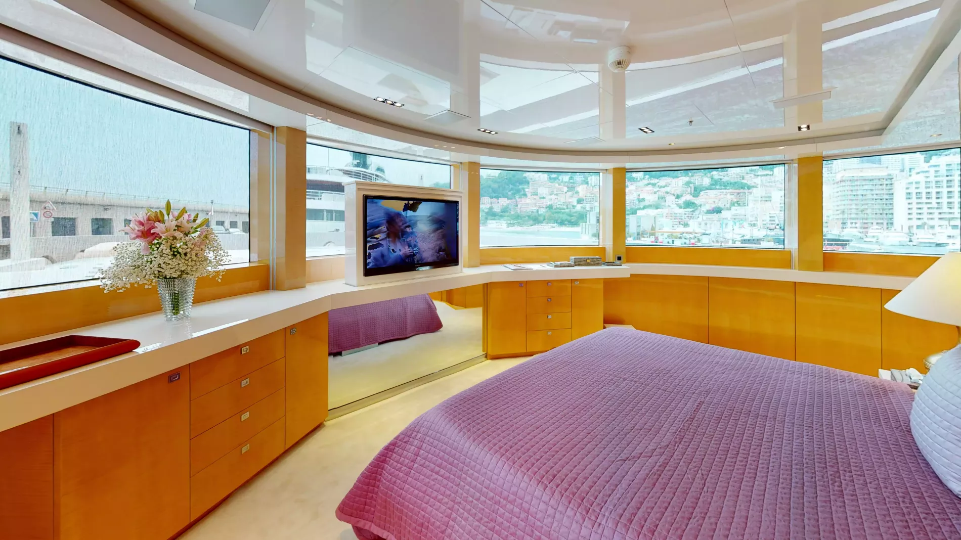Interior - 20/42