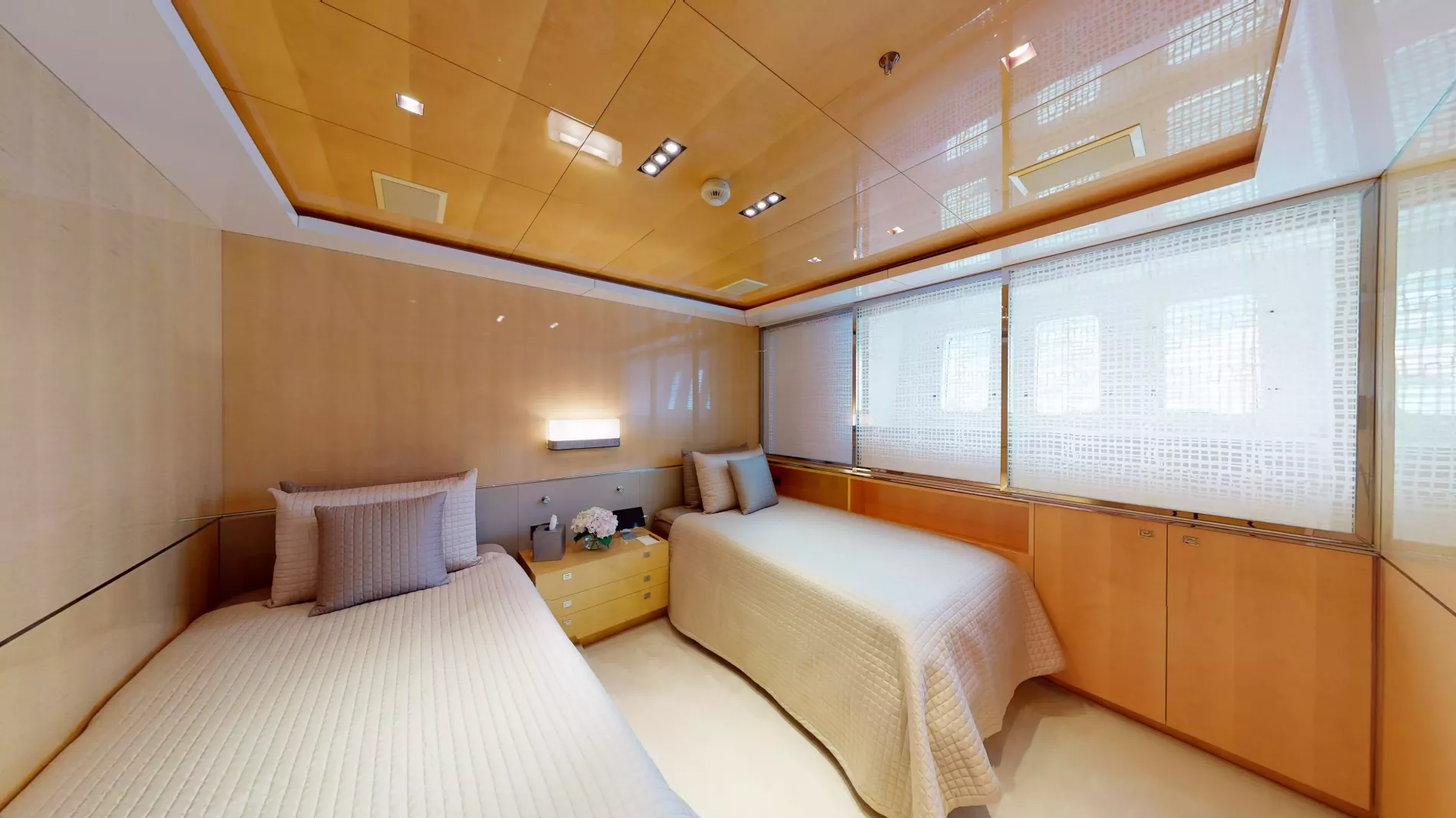 Interior - 22/42
