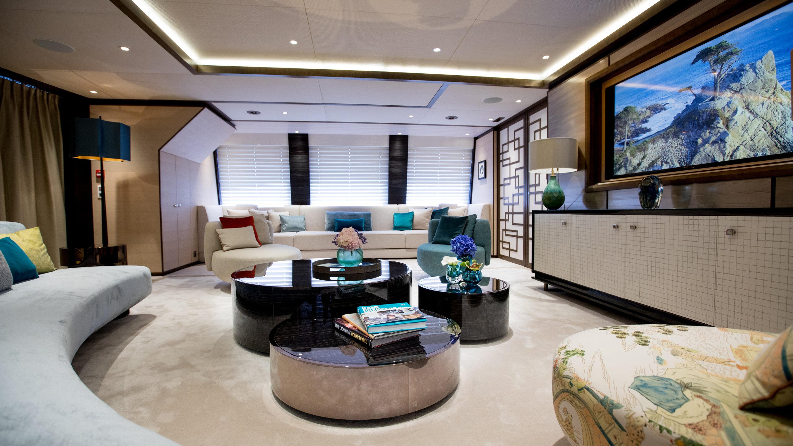 Interior - 2/22