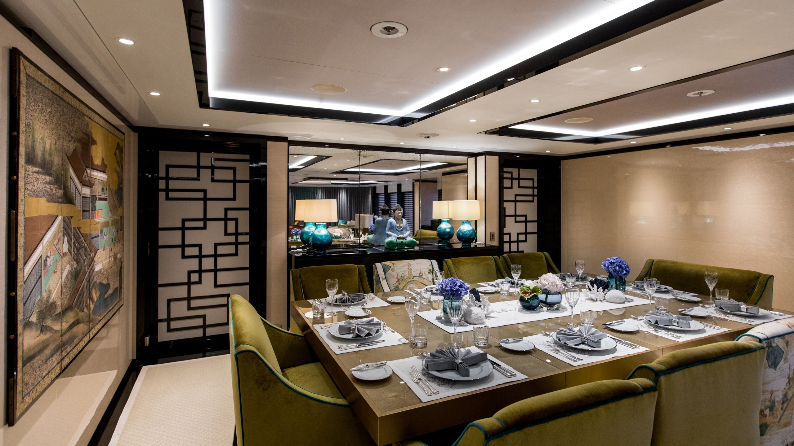 Interior - 5/22