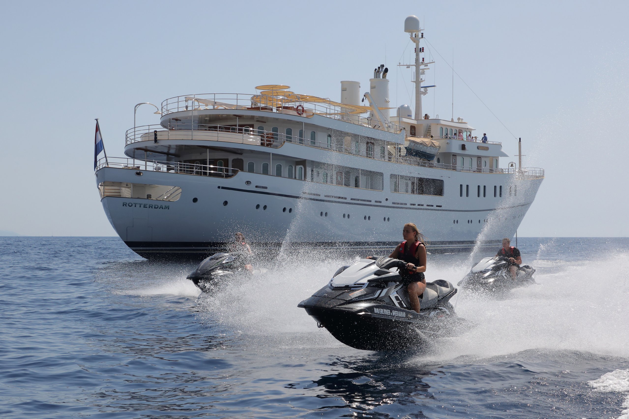 Exterior - 4/40