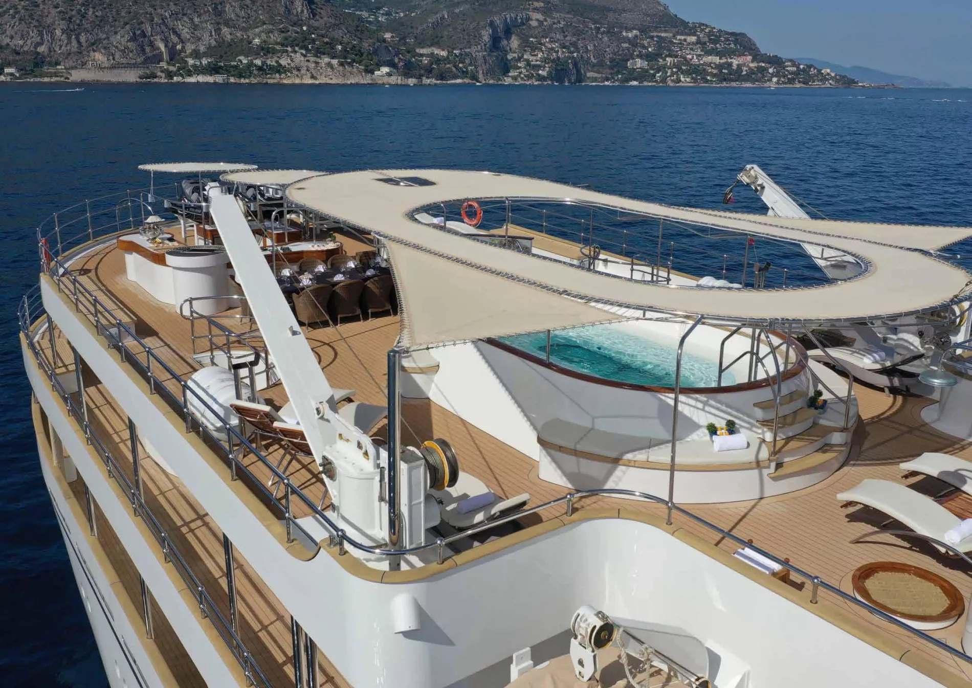 Exterior - 13/40