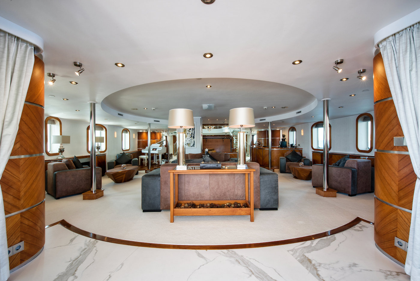 Interior - 19/74