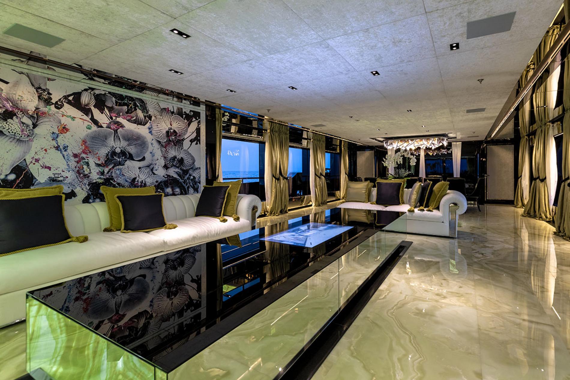 Interior - 6/20