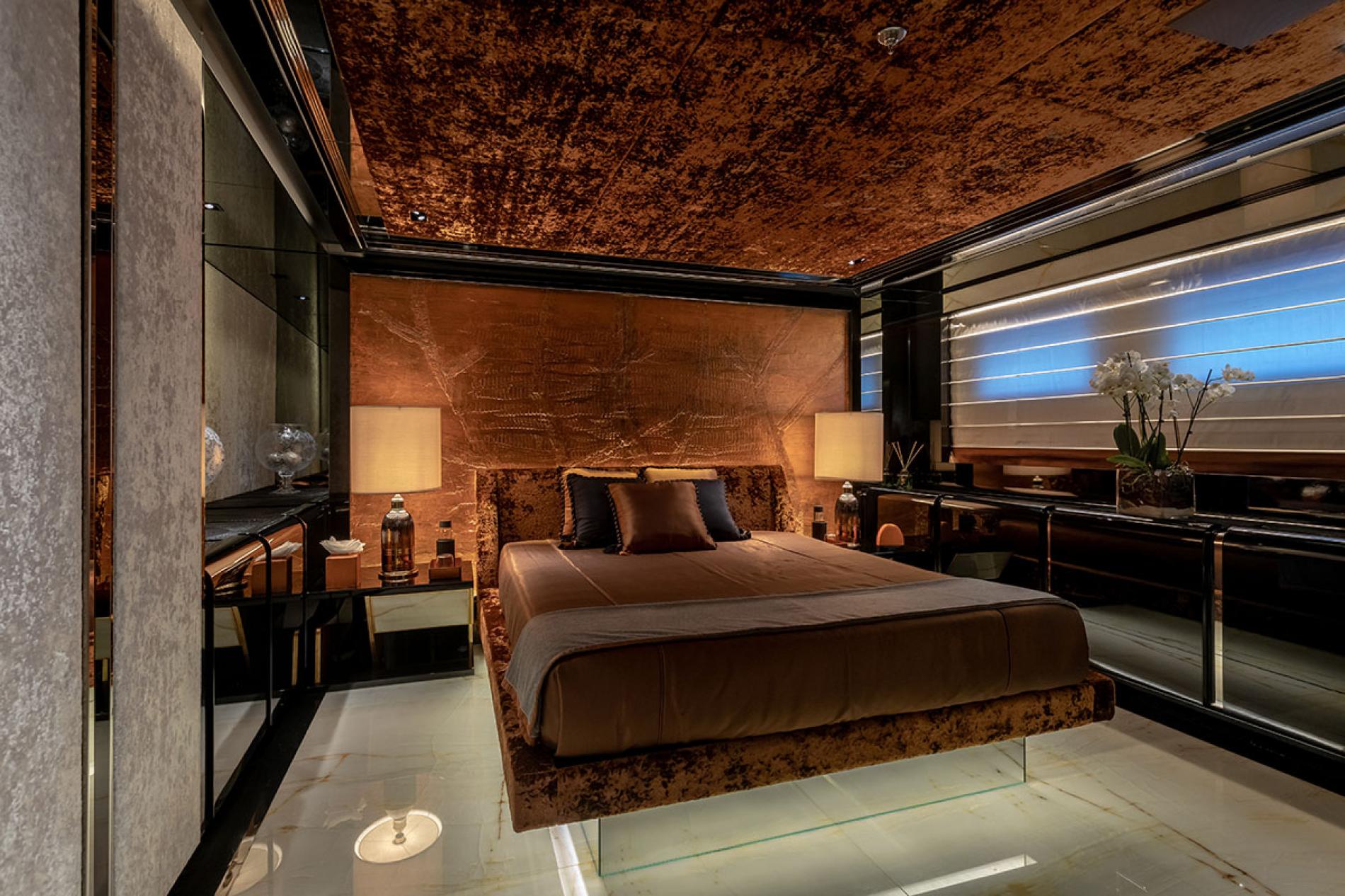 Interior - 12/20