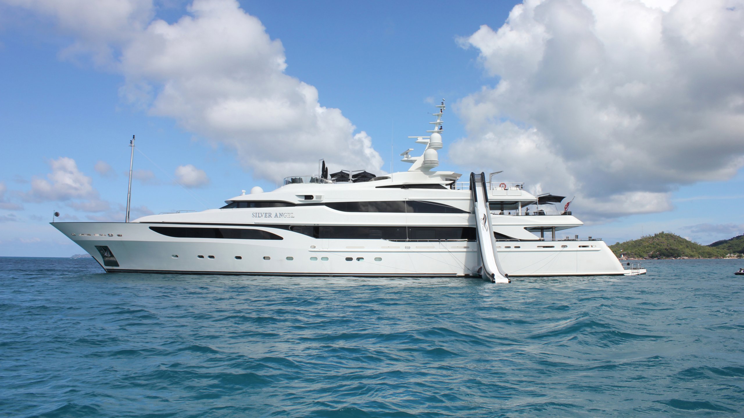Exterior - 2/26