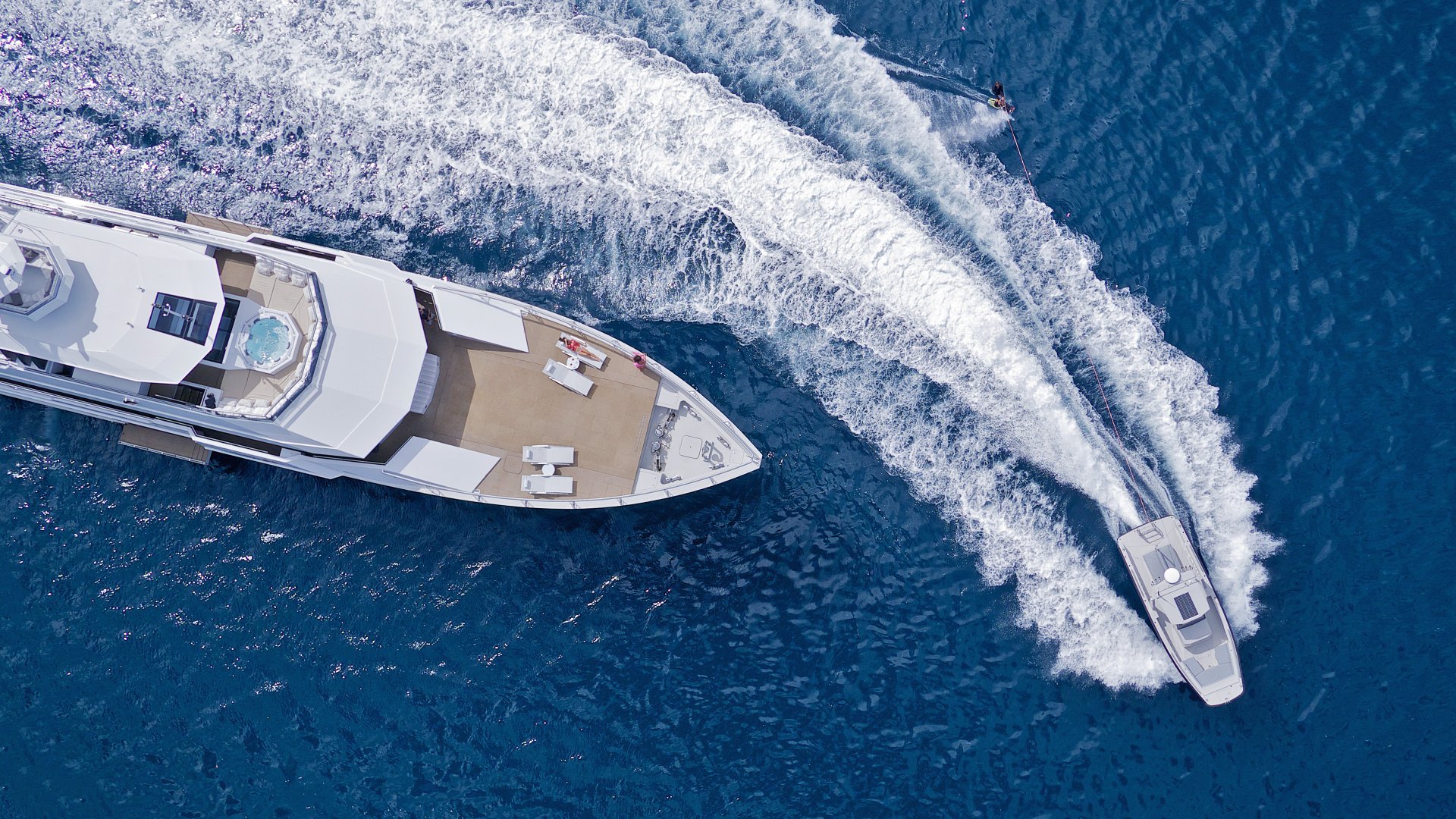 Exterior - 7/33