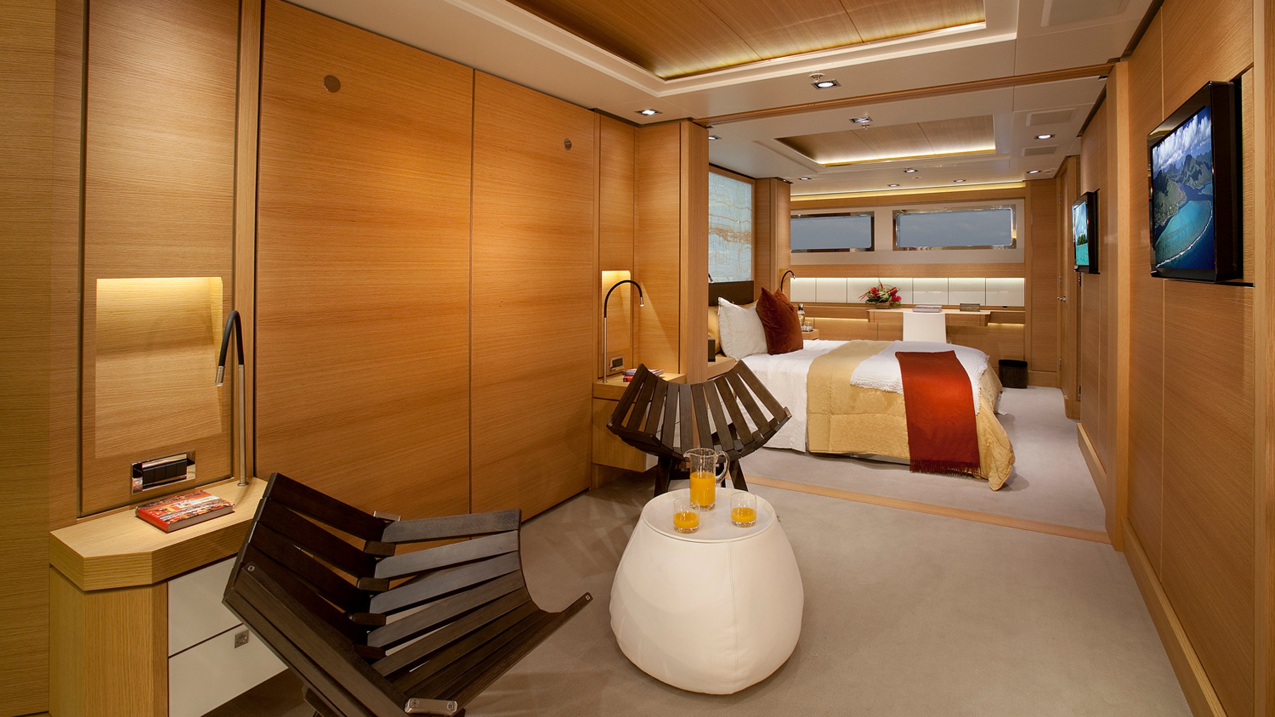 Interior - 12/20