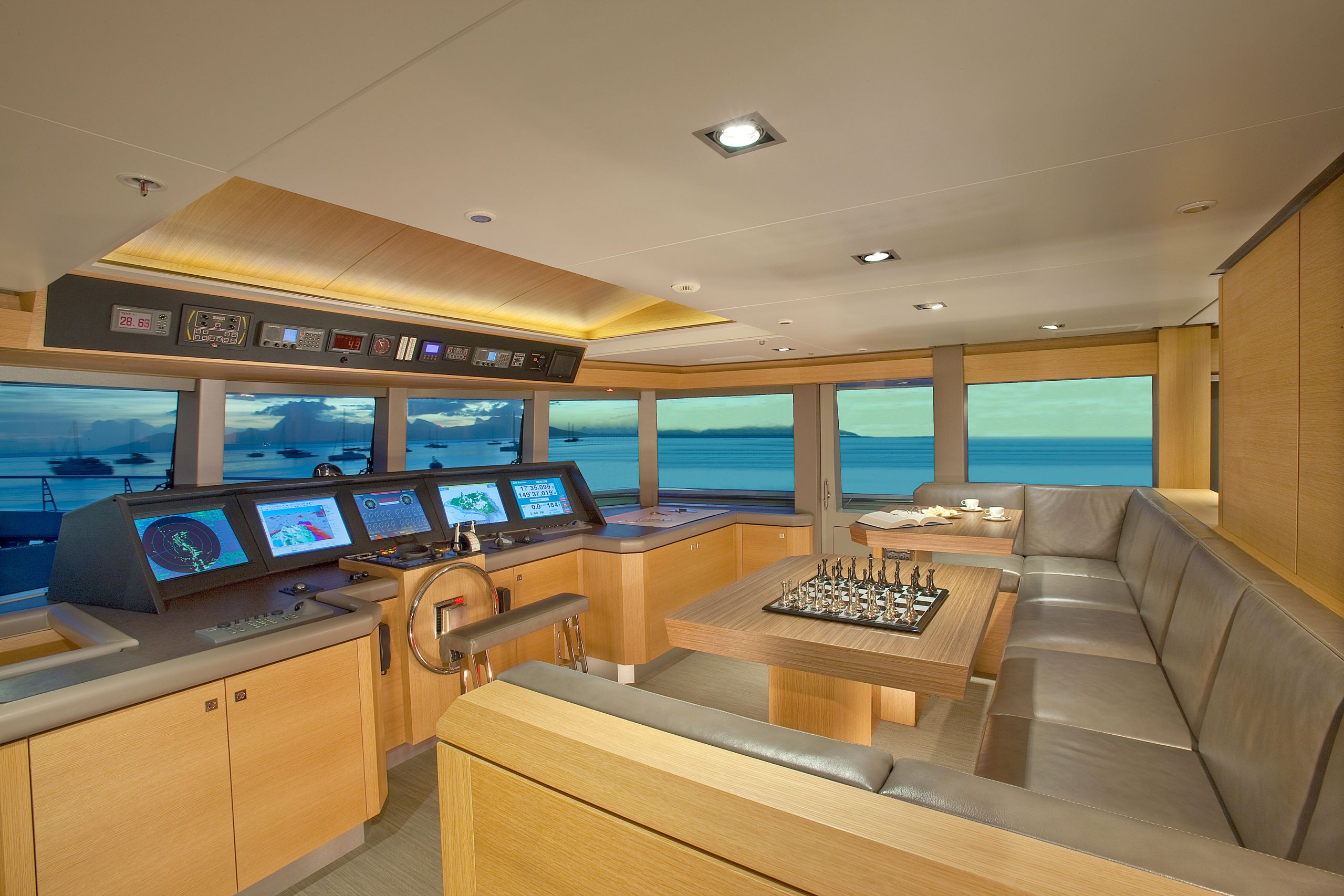 Interior - 17/20
