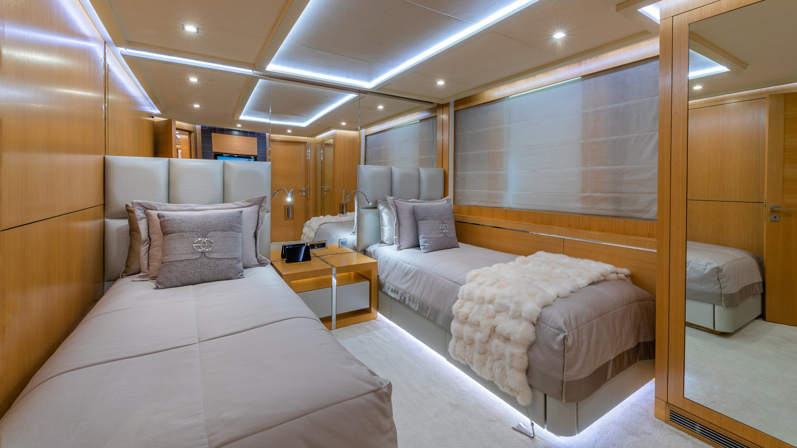 Interior - 17/25