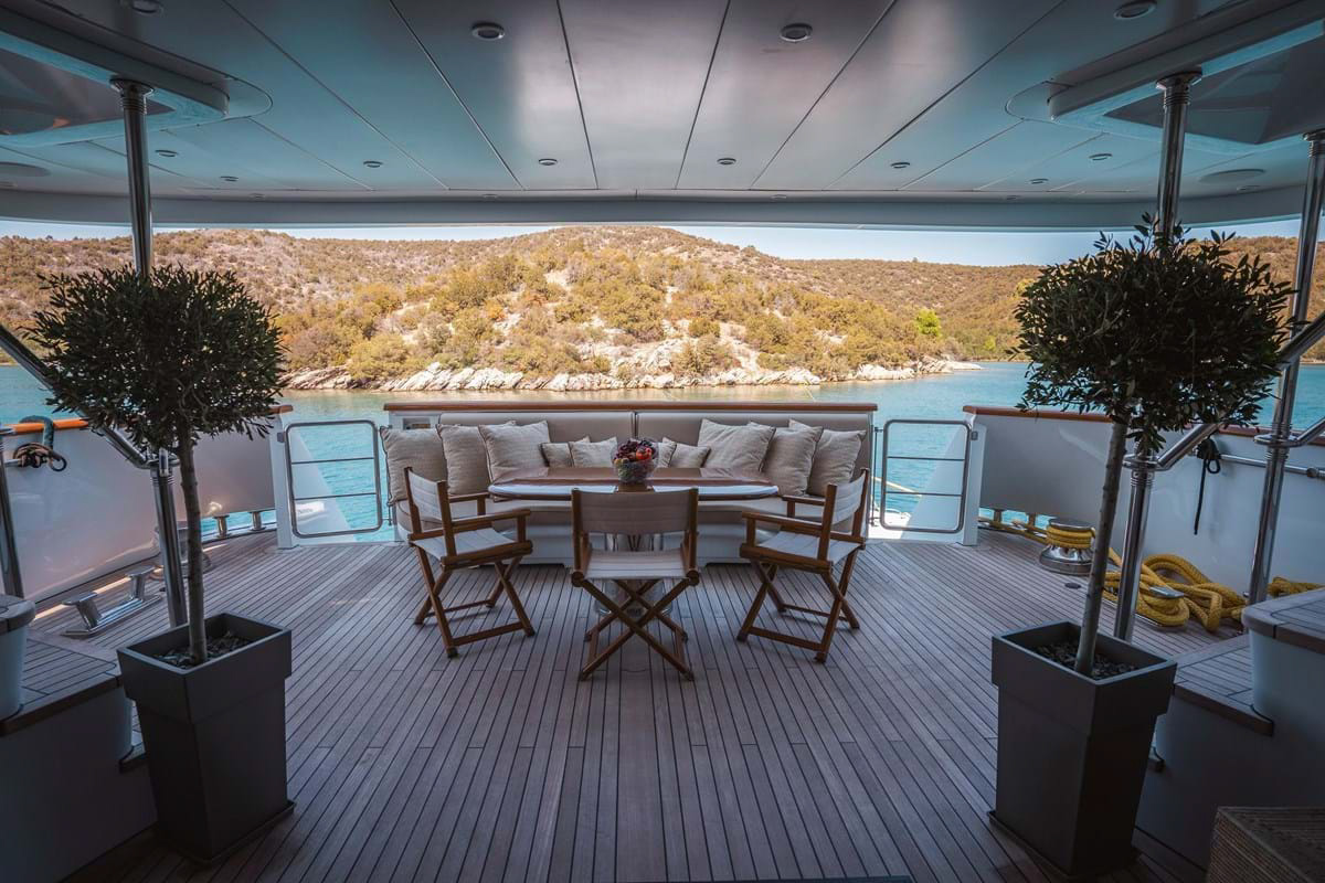 Exterior - 5/13