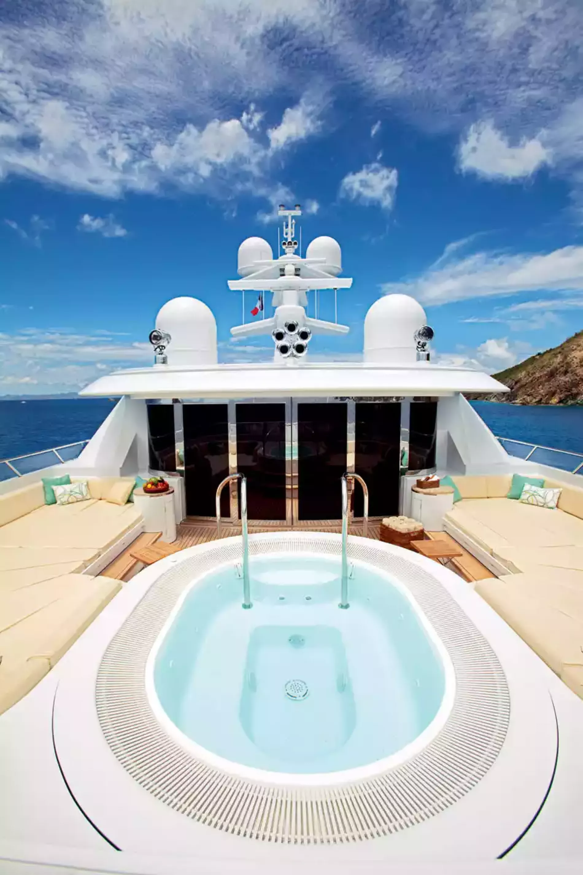 Exterior - 17/30