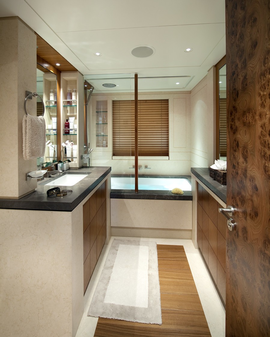 Interior - 19/28