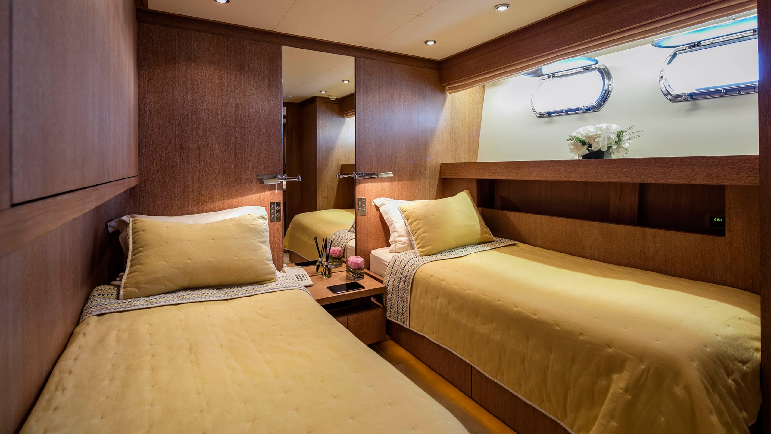 Interior - 13/17
