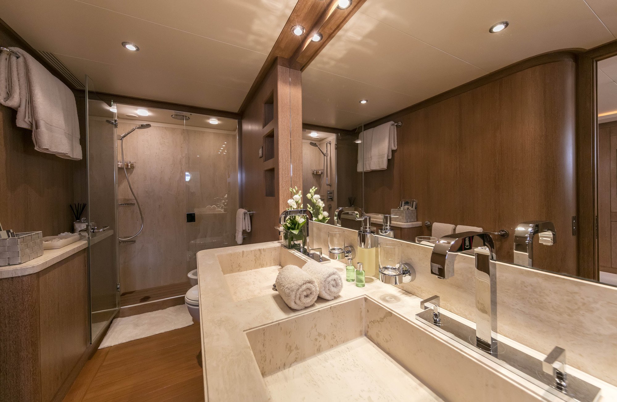 Interior - 15/17