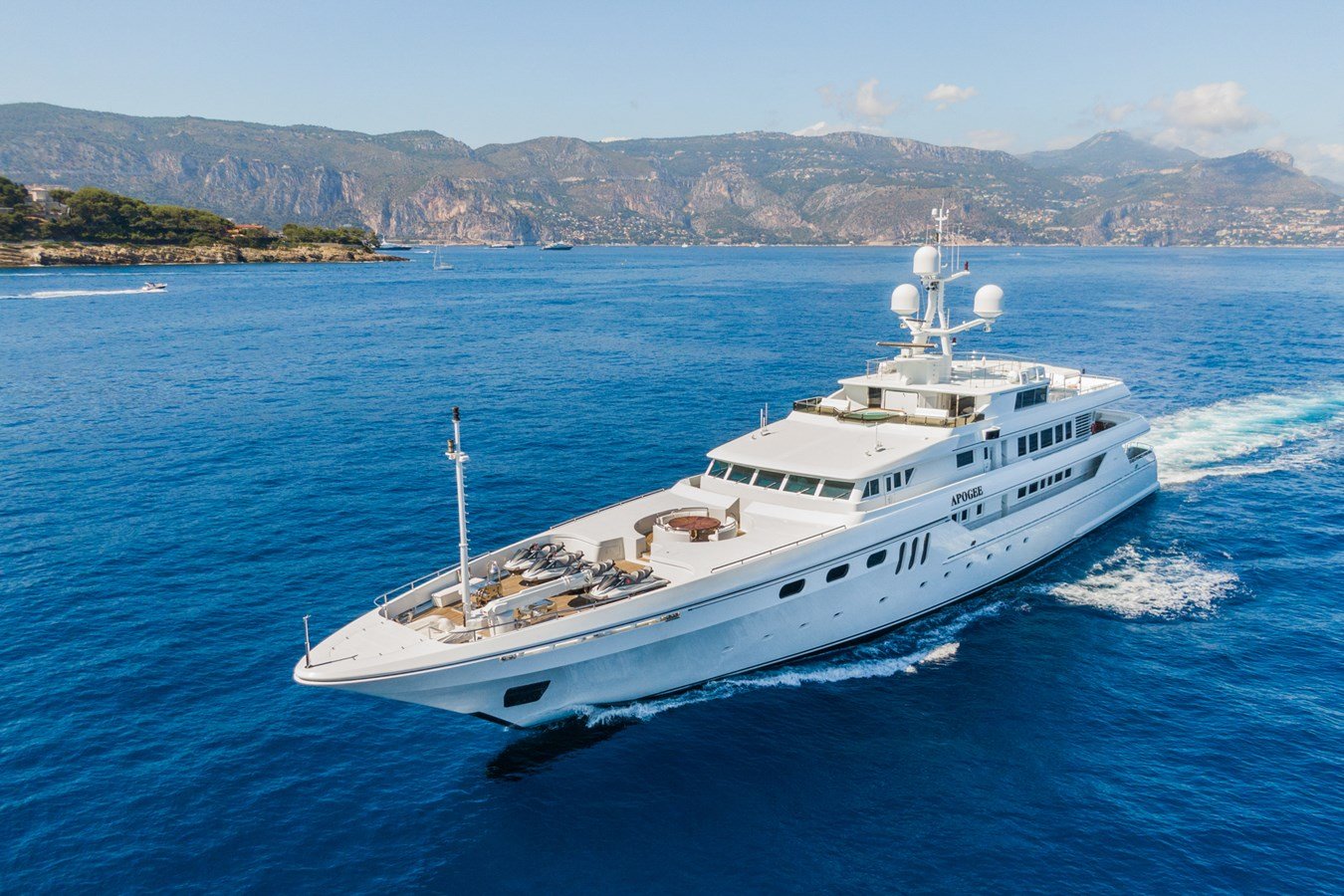 Exterior - 0/36