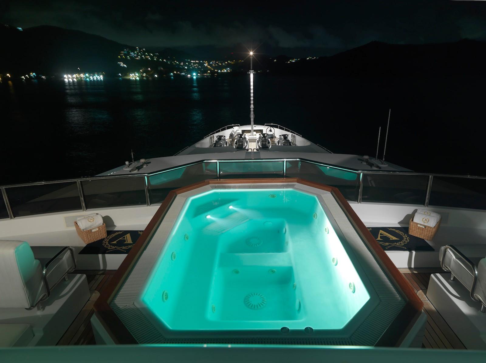 Exterior - 13/36