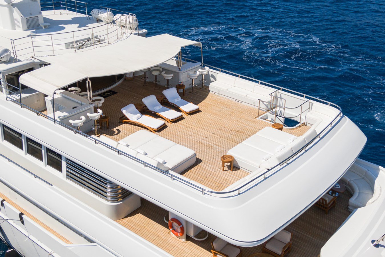 Exterior - 14/36