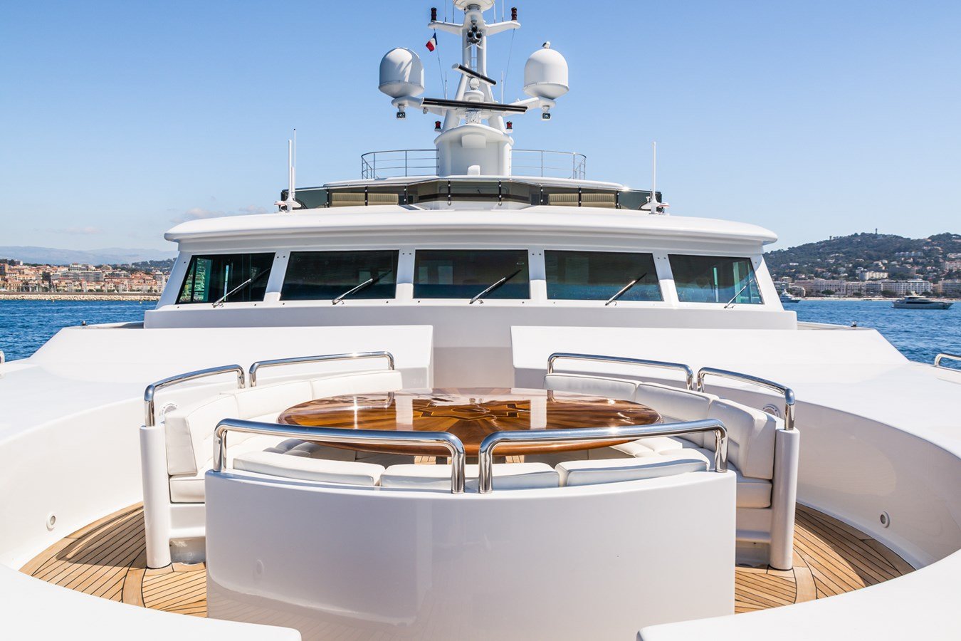 Exterior - 26/36