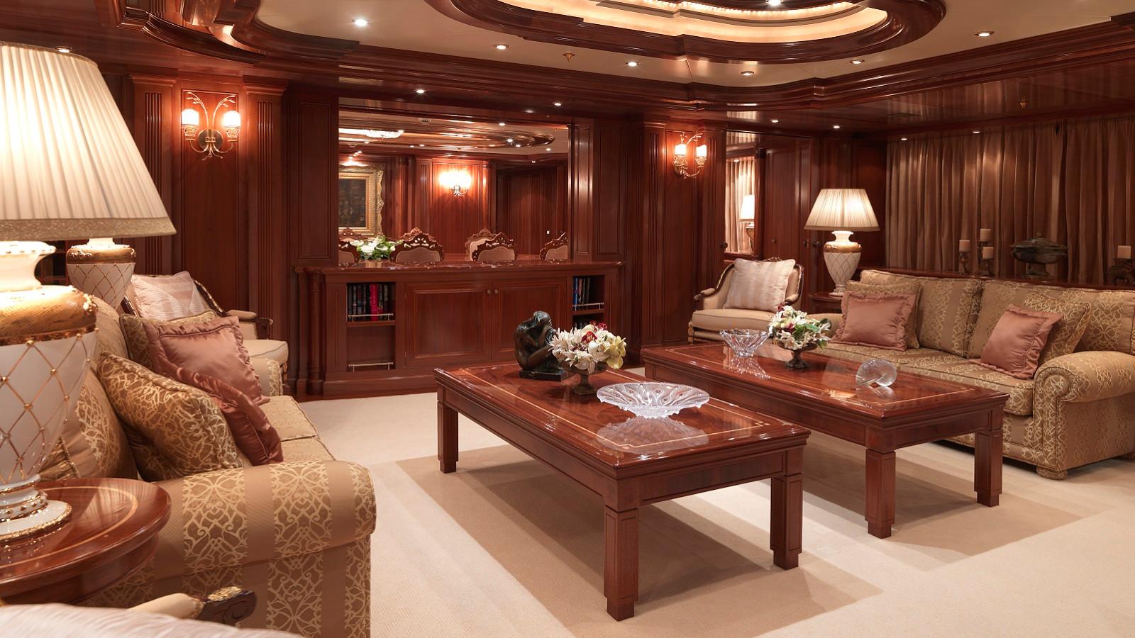 Interior - 0/57