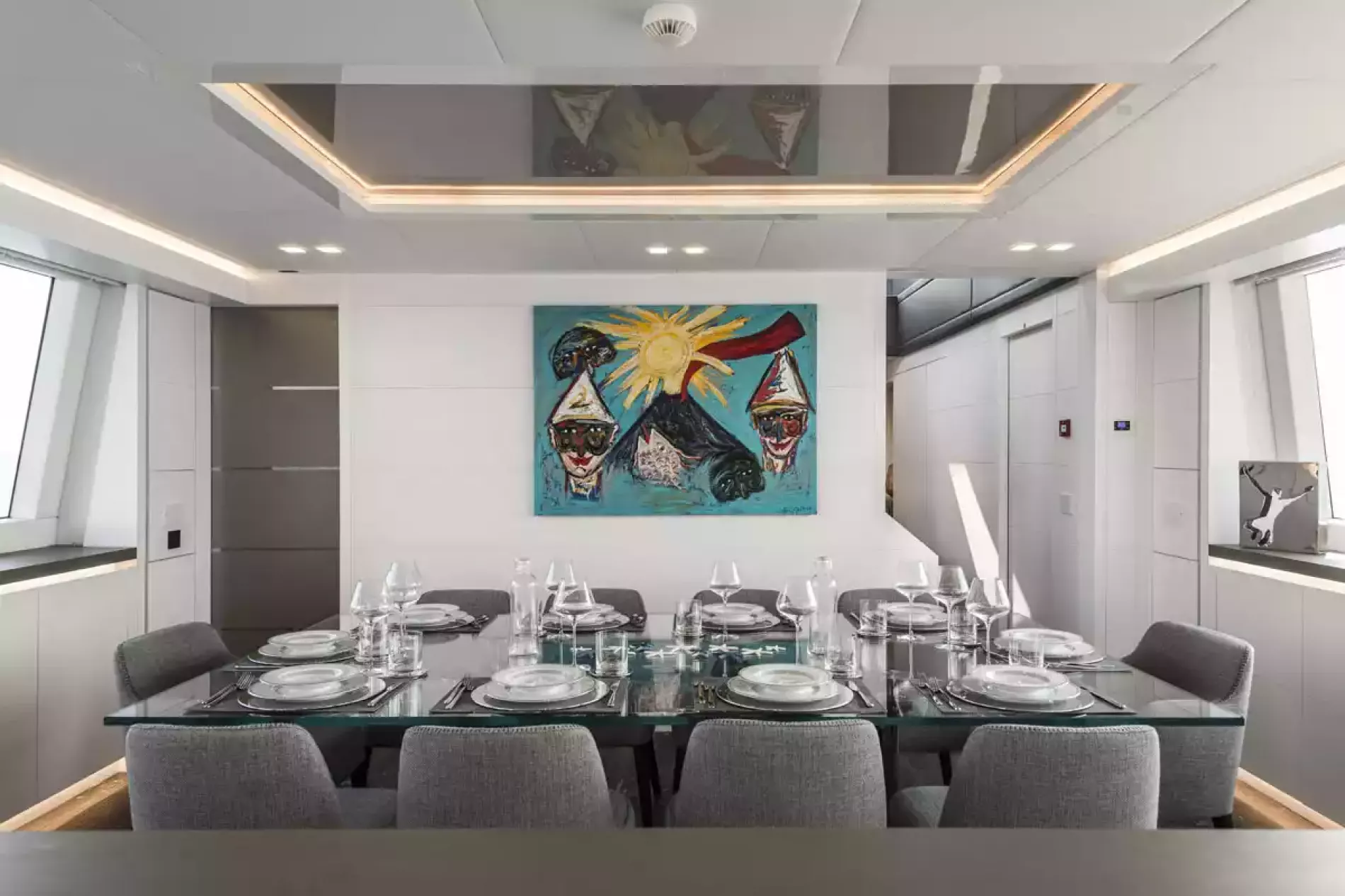 Interior - 2/19