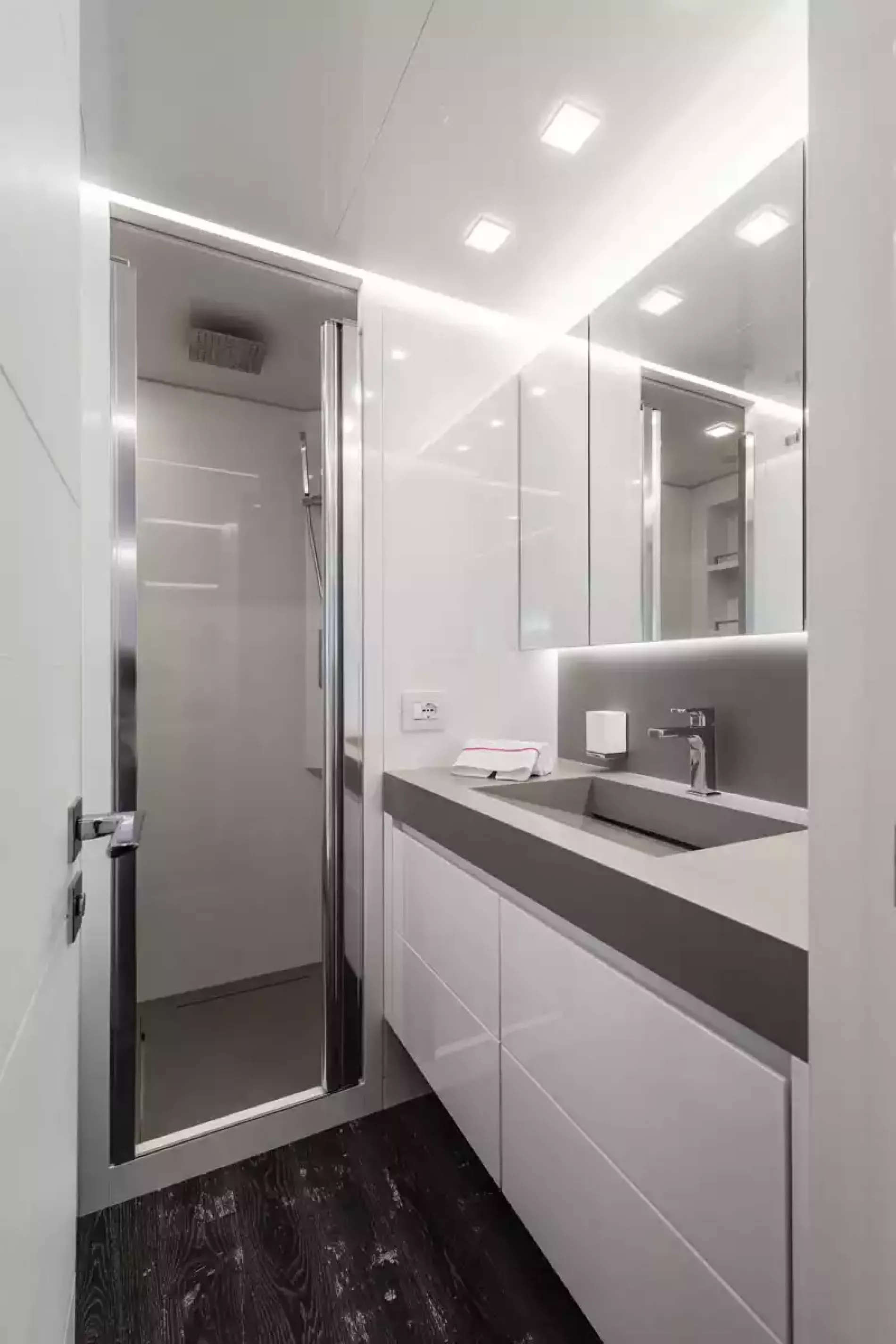 Interior - 16/19