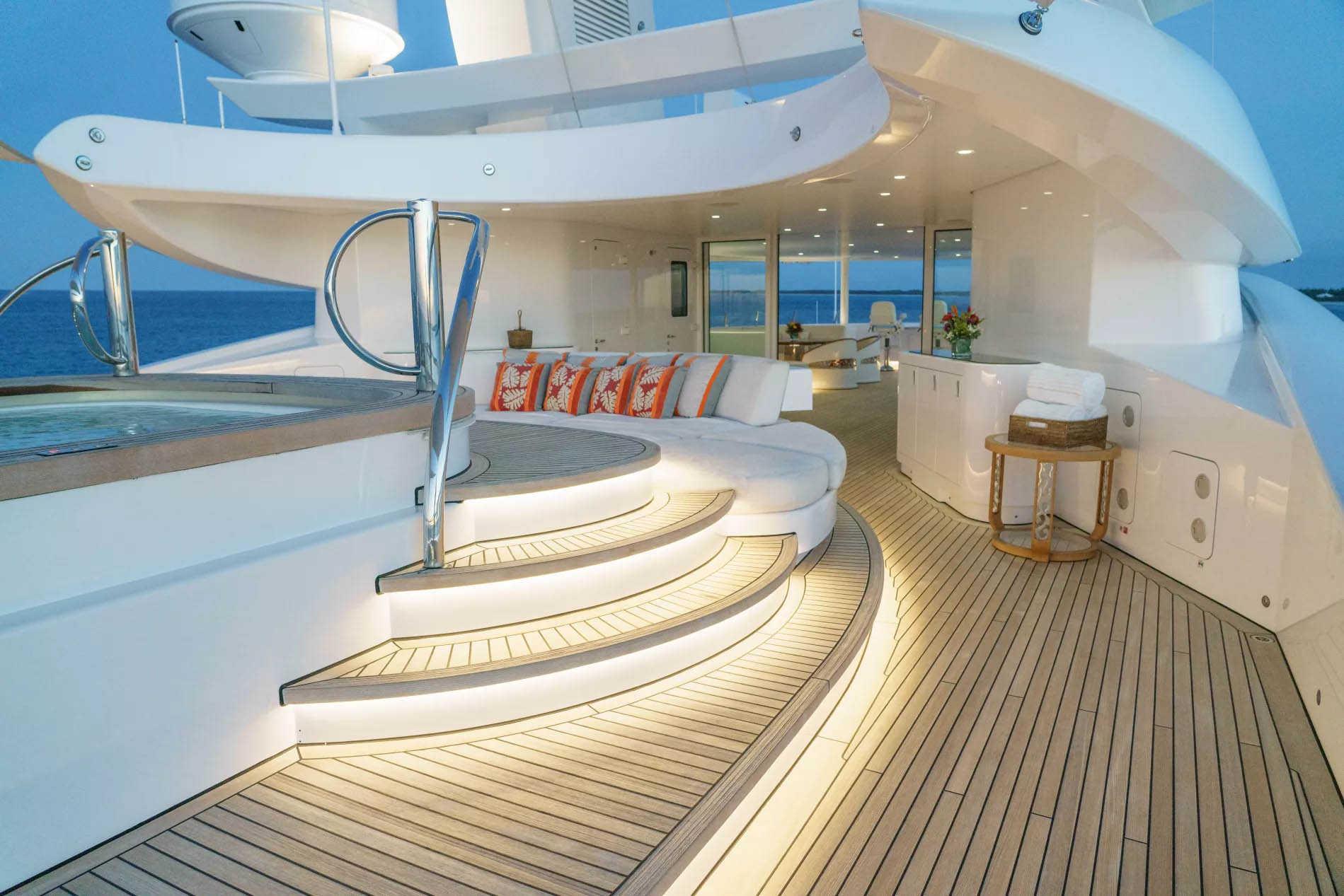 Exterior - 52/60