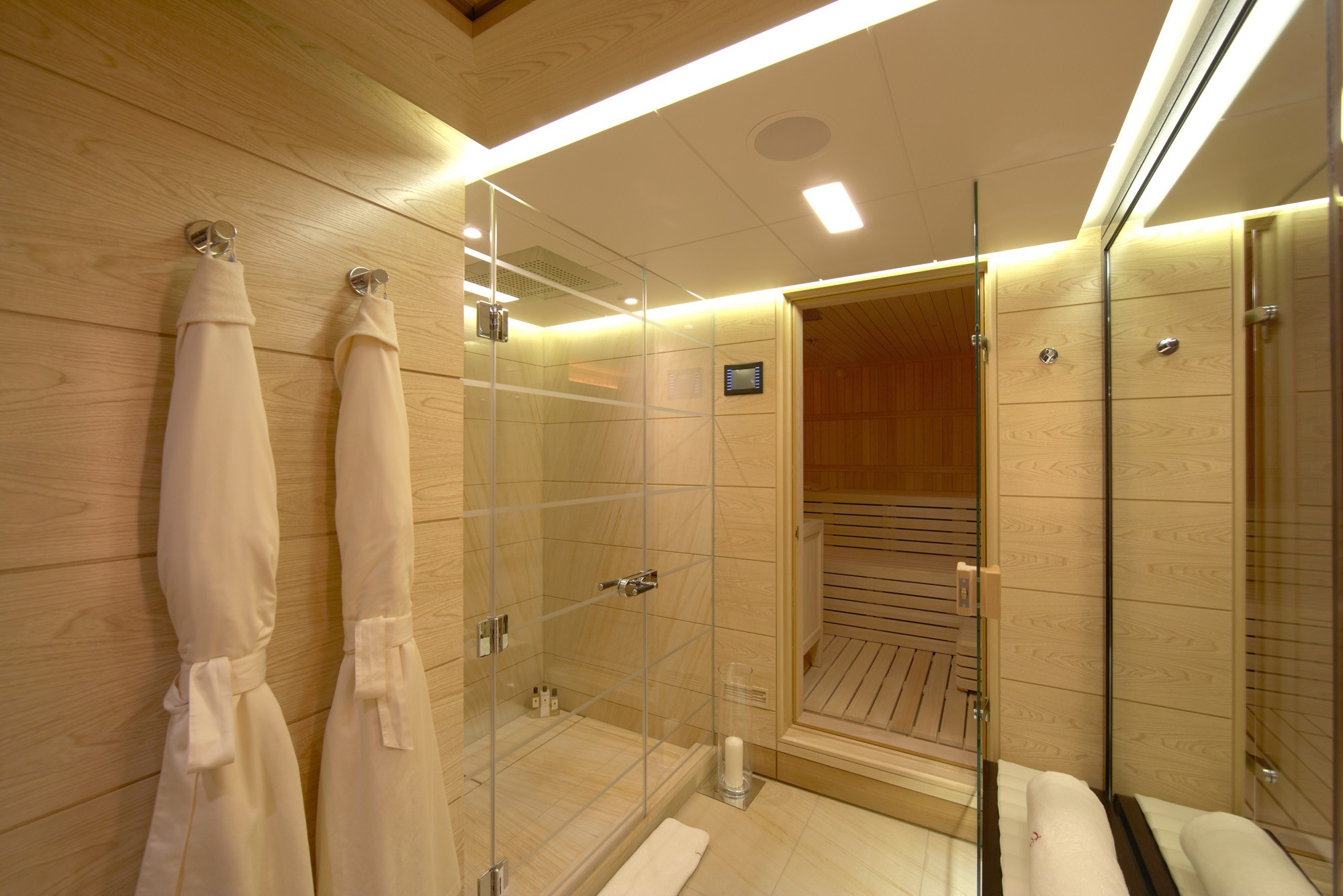 Interior - 31/35