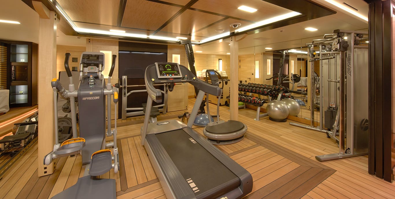 Interior - 33/35