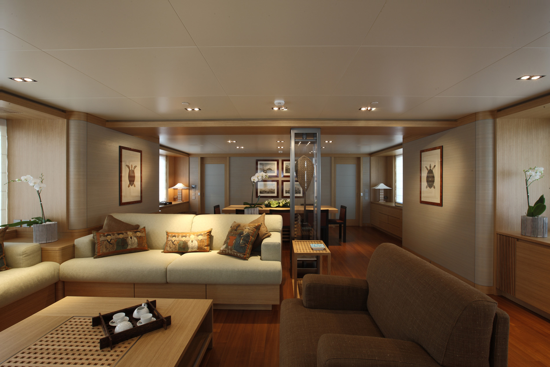 Interior - 8/37